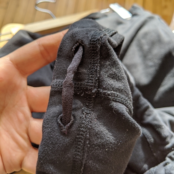 Lululemon black lounge joggers - Picture 4 of 8